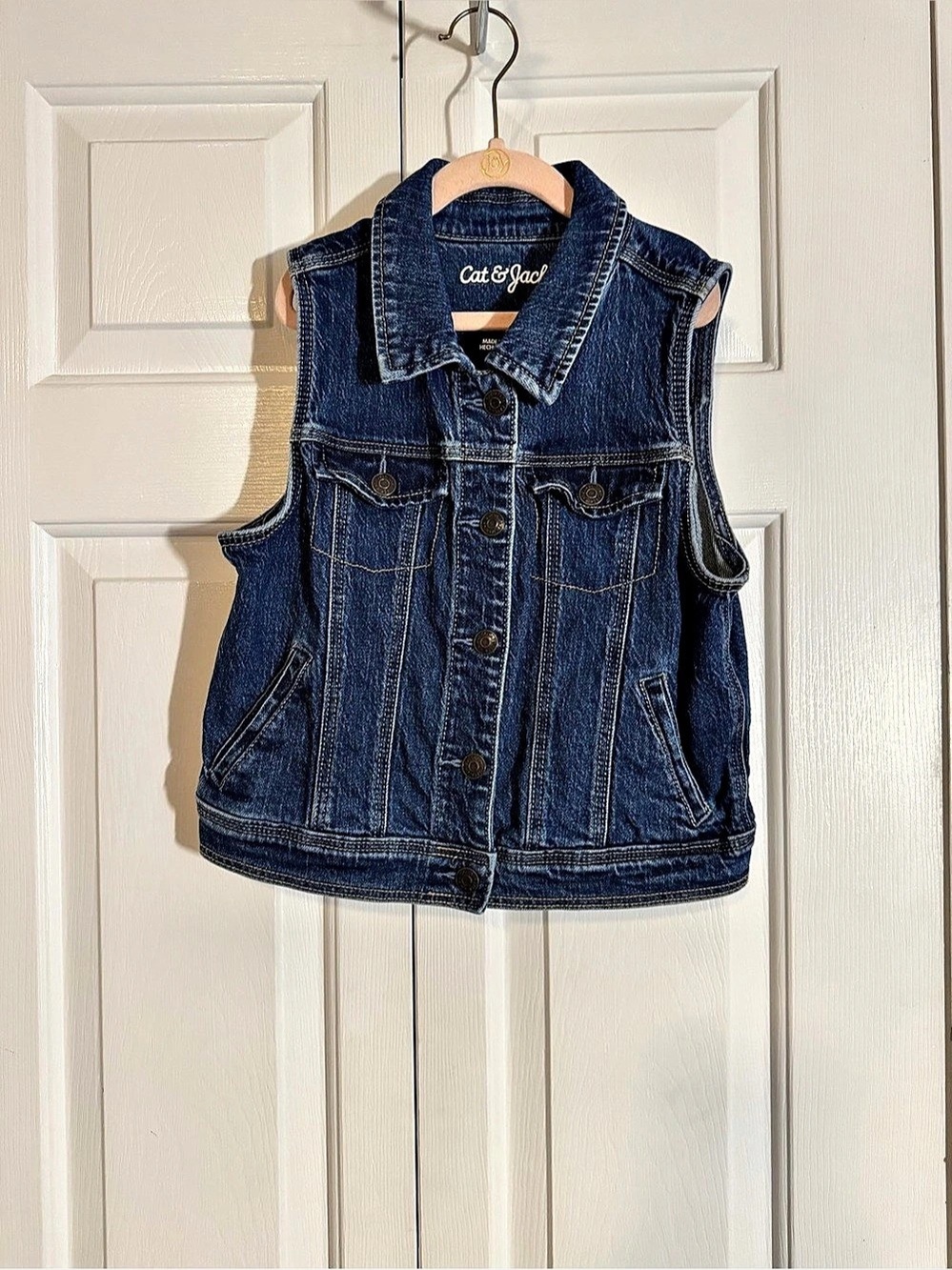 Cat & Jack Denim Vest Size Large (10/12)